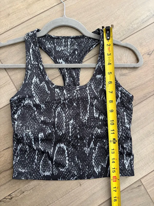 Beyond Yoga Lux First Class Crop Racerback Bra Tank Snake Skin Black Silver S - Image 6