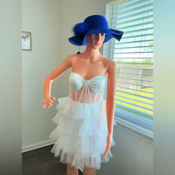 Lulus Strapless White Tulle Mini Dress Silver Glitter Size S D25 - Image 3