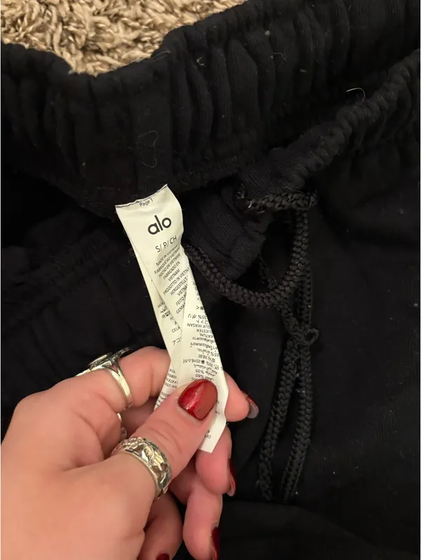 Alo Black Yoga Sweatpants - Image 5