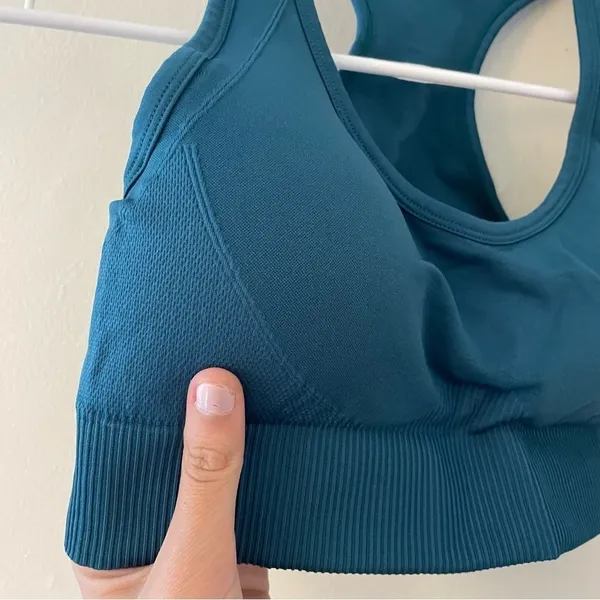 Women’s Sports‎ Bra turquoise removable cups padded workout exercise comfortable - Image 2