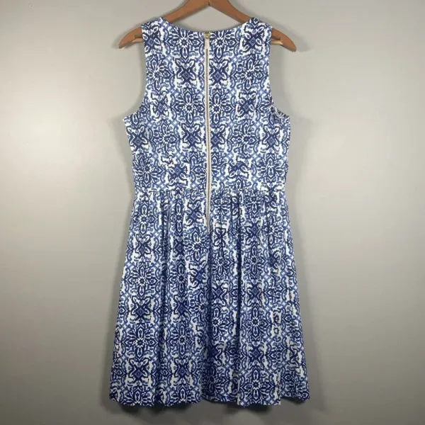 Milly Blue White Cotton Floral Sleeveless‎ V-Neck Shift Dress Sz 10 Fit & Flare - Image 9