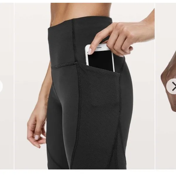 Lululemon On Repeat 7/8 Tight *28” Black‎ Leggings 4 - Image 6