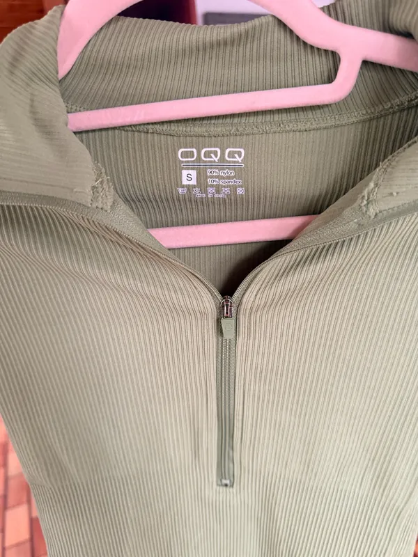 OQQ Bodysuit Green - Image 2