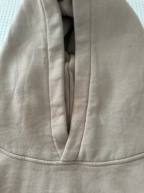 Oat Haus Cropped Sweatshirt - Image 3