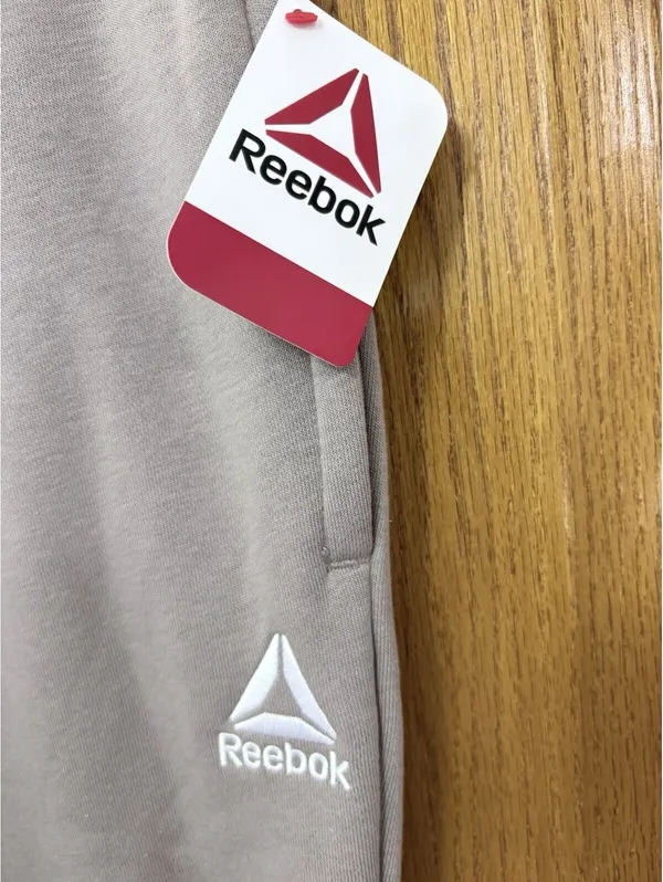 Reebok Men’s S Gray Fleece Jogger Sweatpants Elastic Waist Tapered Leg NWT - Image 3