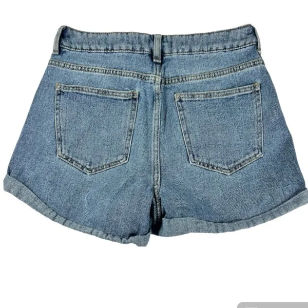 Pacsun mom jeans shorts size 28 - Image 2