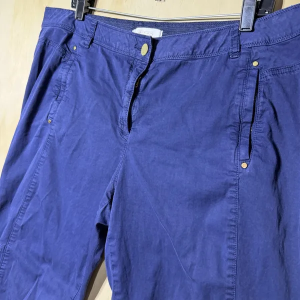 Chico's Women's Navy Utility Cargo Pants Size 25 Pull On‎ Stretch Casual Travel - Image 2