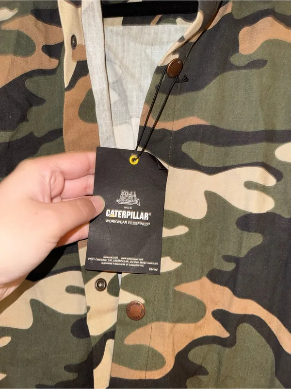 Caterpillar Green Brown Tan Black Camo Shirt - Image 3