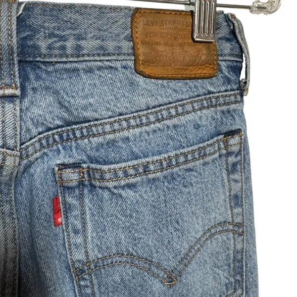 Levi's Wedgie Button Fly Jeans Medium Wash Denim Blue 25 - Image 4