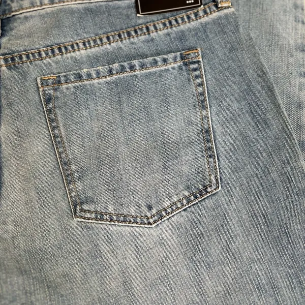 Gap NWT- Woman’s Boyfriend Fit Size 10/30R - Image 8