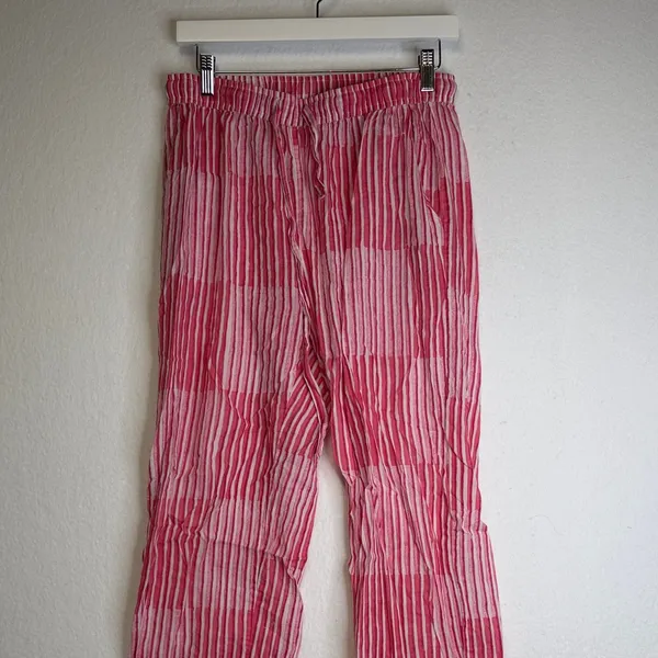 Roller Rabbit 100% Cotton Striped Pink Pants - Image 2