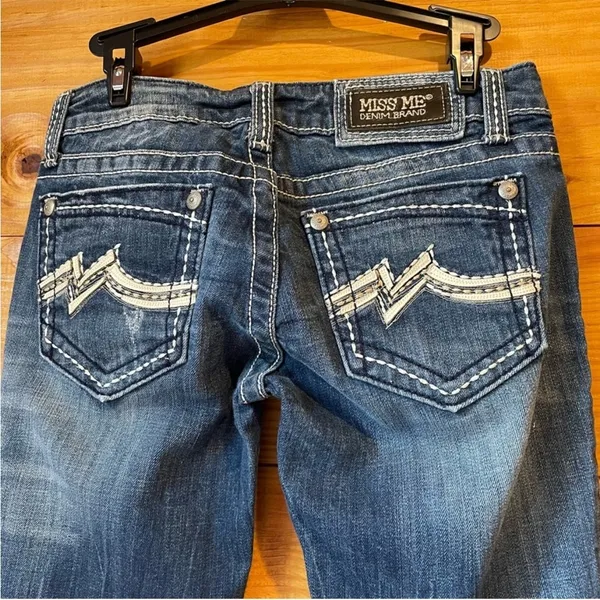 Miss Me Mid Rise Bootcut Jeans 27 JD1038B - Image 4