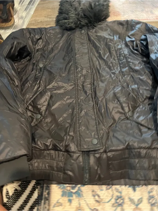 Aerie faux fur trim puffer jacket - Image 8