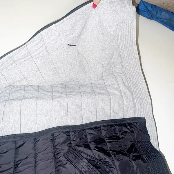 Lululemon puffer reversible black heather gray bomb bomber primaloft jacket - Image 8