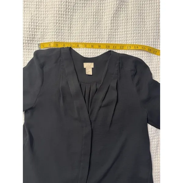 H&M Black Sheer Blouse Women's Size 2 Old Money Work Career Clean Girl - Image 7