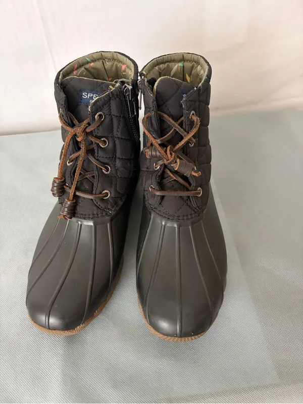 Sperry Black Quilted Duck Boots Lace Up Zipper Womens 7(B221) - Image 2