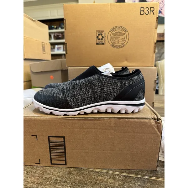 Proept Women's TravelActiv Woven Sneaker, Size 9.5 W‎ Heathered Black - Image 2