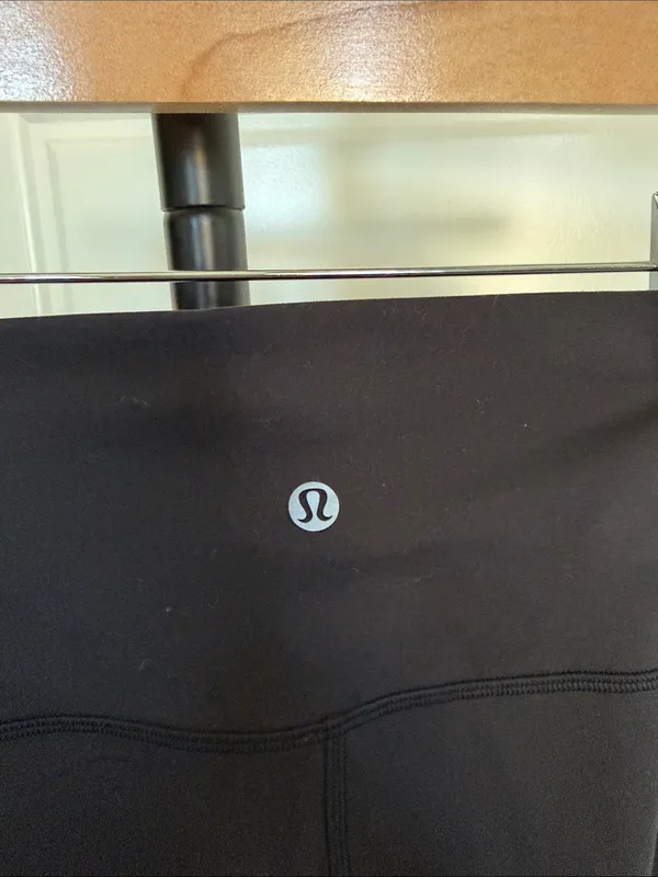 Lululemon x Orangetheory Wunder Train High Rise Tight - Size 4 - Image 4