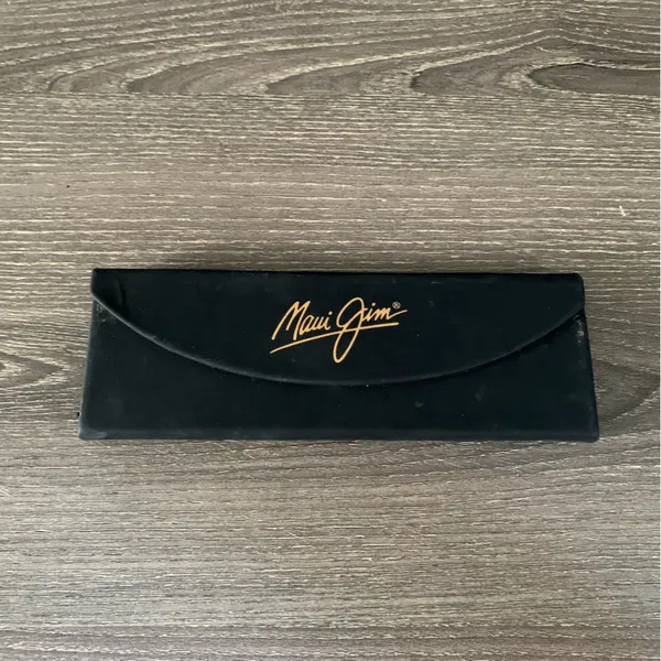 Maui Jim Large Trifold Sunglass Case Black - Image 2