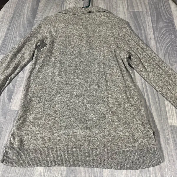 Saturday Sunday By Anthropologie Grey Long Sleeve Sweater; Small Women’s - Image 7