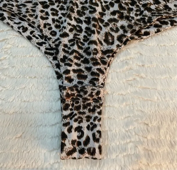 Kittenish Payton Leopard Bell Bodysuit Women’s Size Medium - Image 4