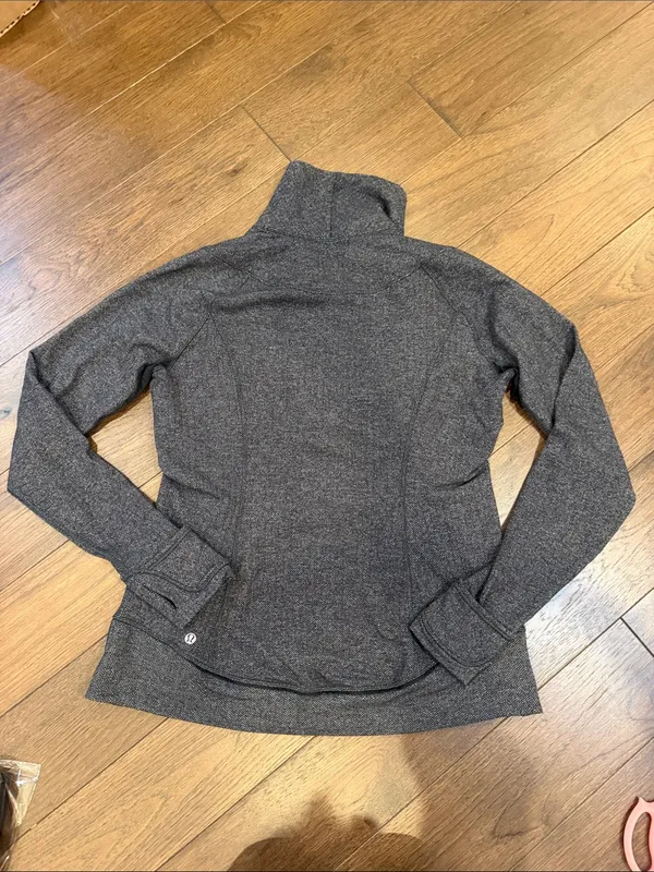 Lululemon Think Fast Pullover in Heathered Herringbone Black Size 10? - C30-131 - Image 8
