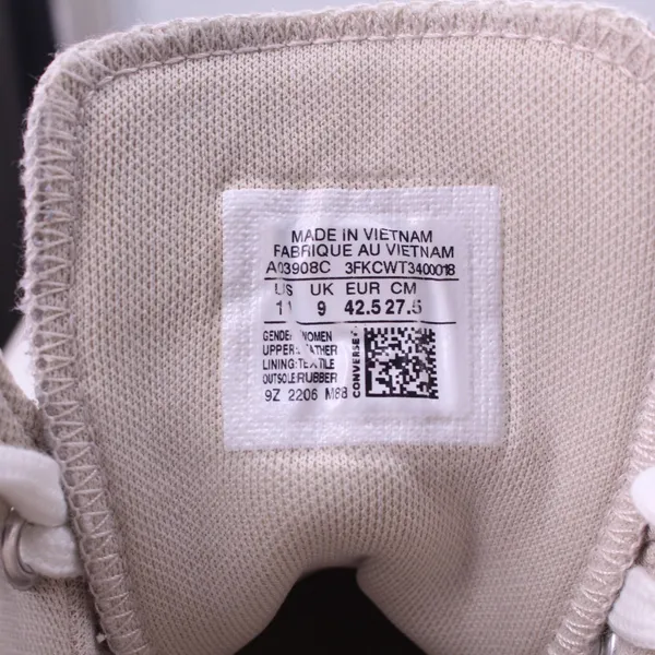 Converse Chuck Taylor Lugged 2.0 Women 11 Desert Sand Leather Platform - Image 8