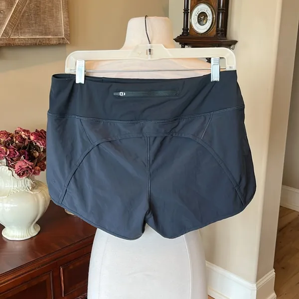 CRZ Yoga Shorts Gray Athletic - Image 3
