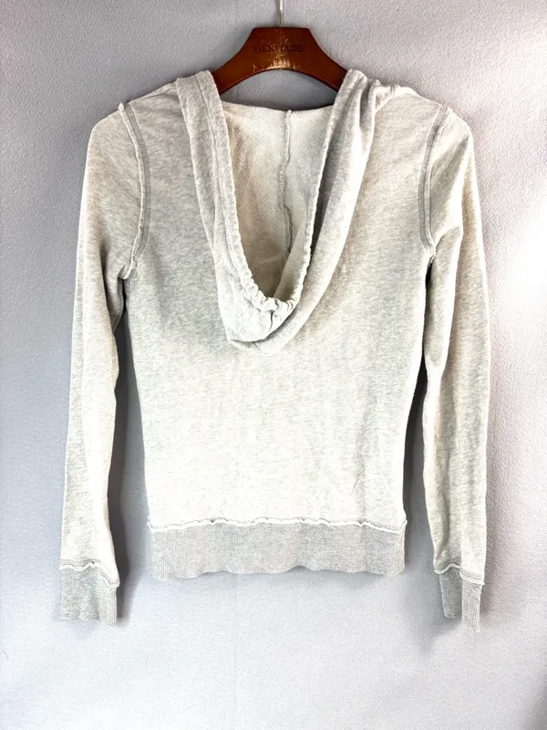 Tommy Hilfiger Jeans S Light Gray V-Neck Hoodie with Floral Patch - Image 6