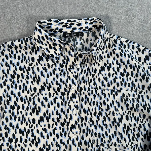Nasty Gal Animal Print Button Down Shirt Women's Size 4 Collared Long Sleeve - Image 2