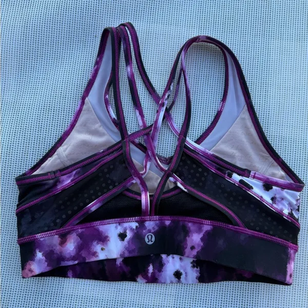 LULULEMON Women's Purple Sports Bra SIZE 8 - Image 2