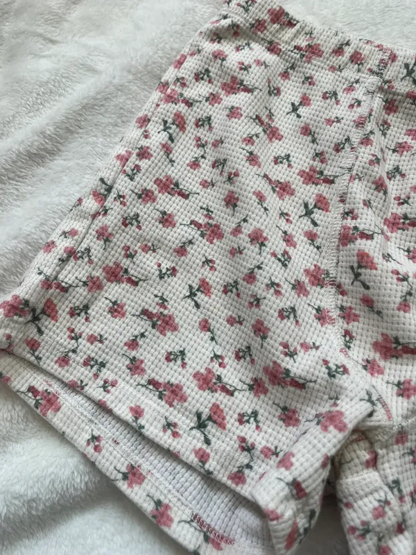 Edikted Floral Sleep Set - Image 5
