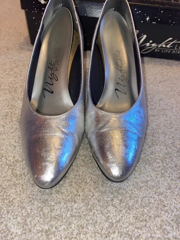 Night Life by Life Stride Vintage 80s Silver High Heels - Image 2
