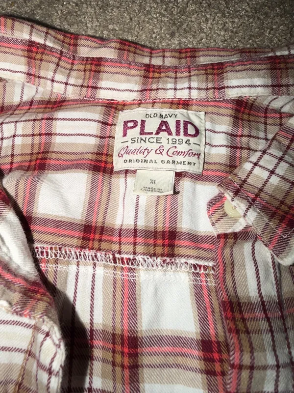 Old Navy Flannel Shirt Plaid Women’s - Image 3