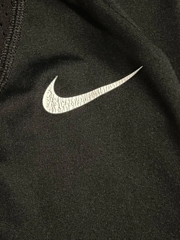 Womens small Nike Pro leggings - Image 4