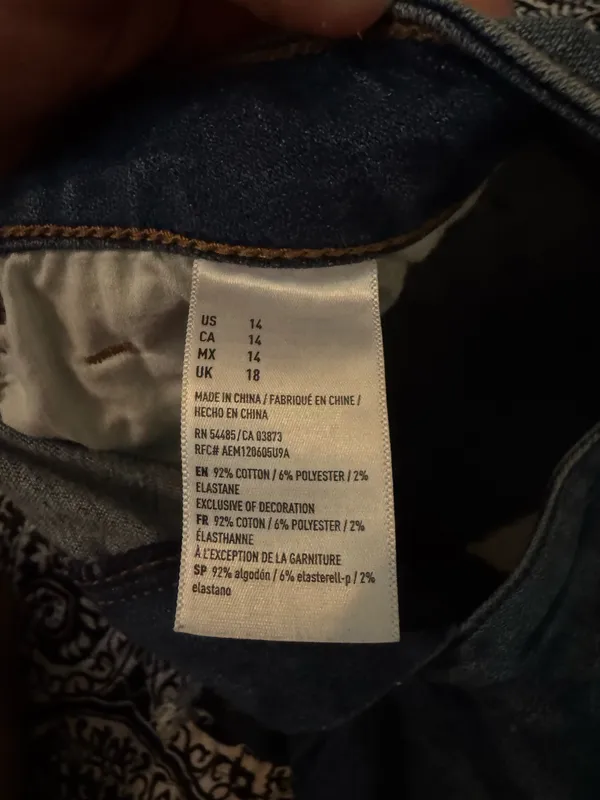 American Eagle Shorts - Image 4