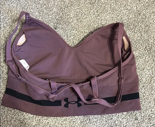 Under Armour Purple Sports Bra Seamless Design Medium Support - Image 3
