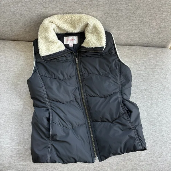 Y2K Xhilaration Puffer Vest M Black Sherpa Collar Fall Winter Gorpcore Utility - Image 2