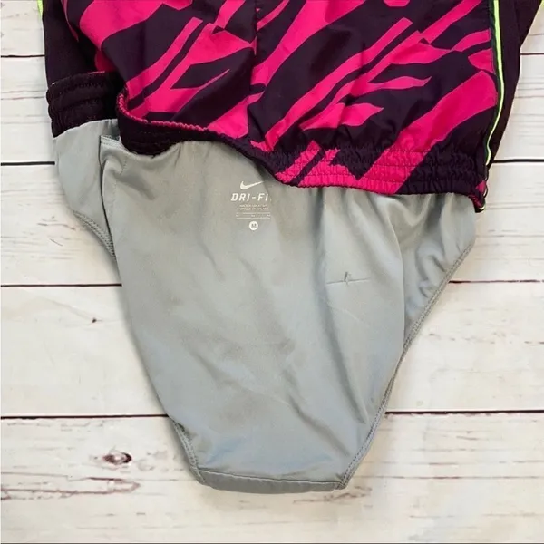Nike Dri-Fit Running Shorts Size Medium - Image 4