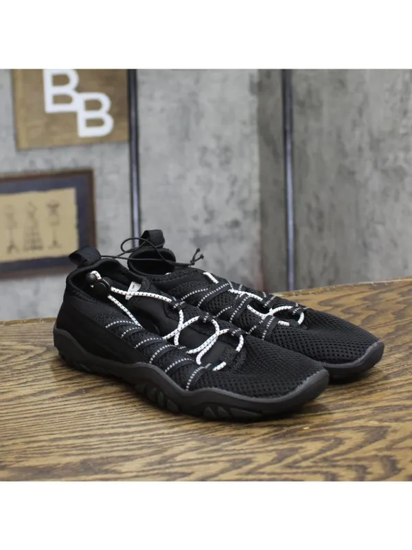 NWT All In Motion Womens Aurora Water Shoes 81528226 Black 5M - Image 5