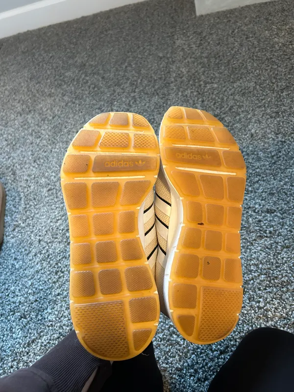 Adidas Swift Run - Image 3