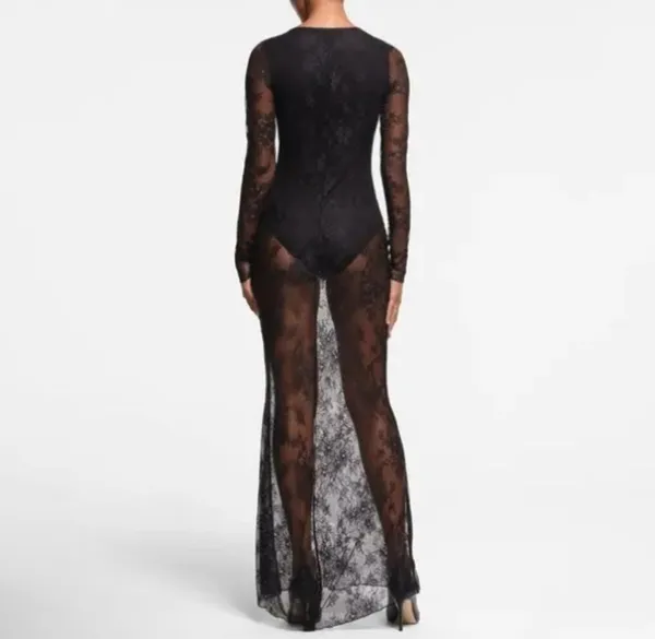 SKIMS Ultra Fine Lace Plunge Long Dress S - Image 5