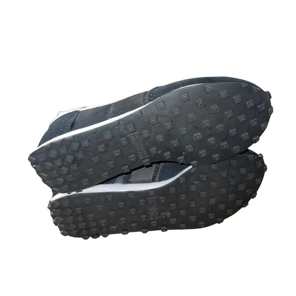 Nike Challenger OG Running Sneakers Black White Women SZ 7 Athletic Sports Gym - Image 4