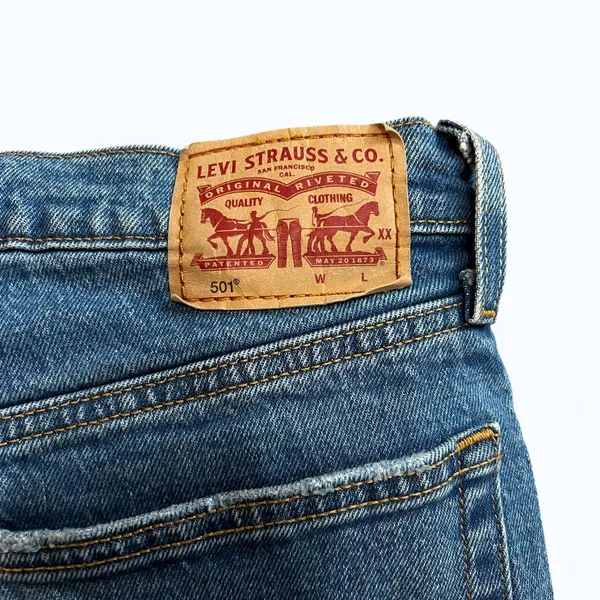 Levi's 501 Jeans Women's 31x26 Blue Distressed High Rise Cropped Button Fly - Image 5