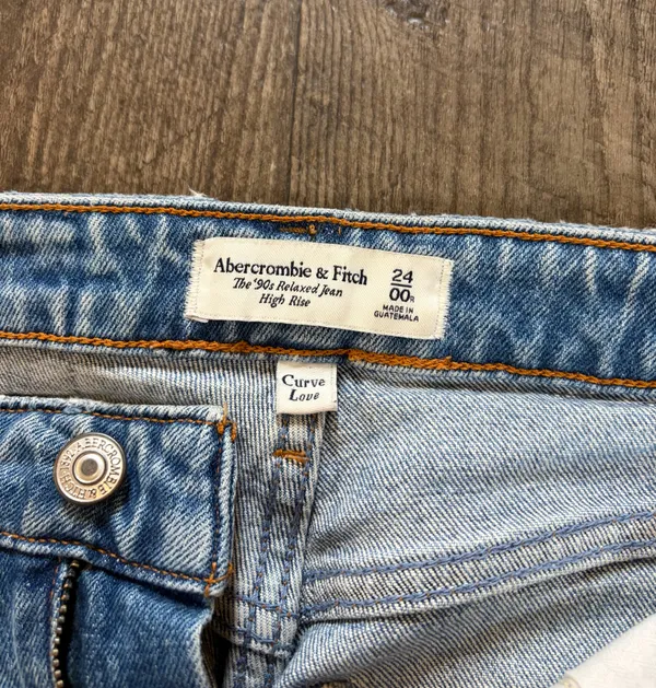 Abercrombie & Fitch 90’s Relaxed Jean - Image 6