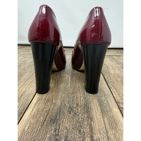Juicy Couture Burgundy Patent Leather Bow Block Heel Pumps Made in Italy 5.5 M - Image 4