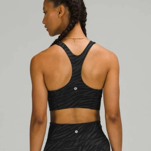 Lululemon Wunder Train Long Line Sports Bra Medium Support - Image 2