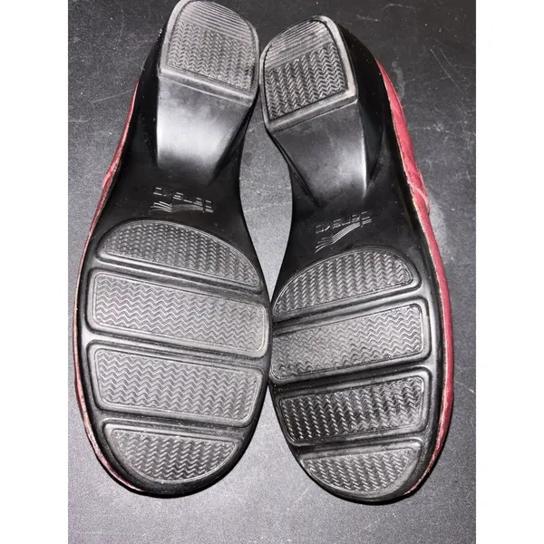 Dansko Ox Blood Red Leather Mary Jane Clogs Sz.9 Discontinued 2011 - Image 11