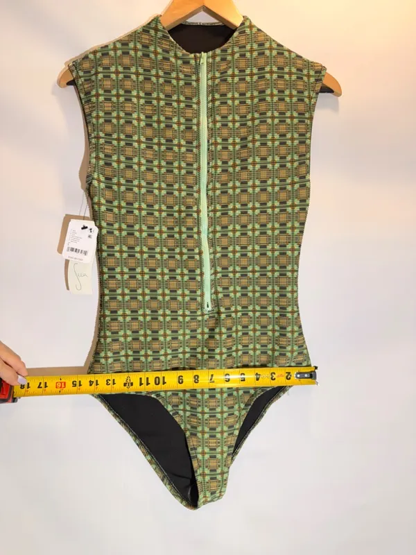 NWT Seea Regina Multicolor Zip Front High Neck One Piece Surf Suit Size L - Image 12