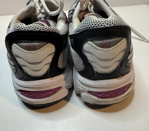 ASICS Womens Gel Galaxy 5 Size 10 T281N - Image 3
